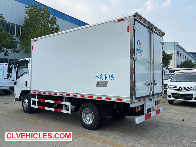 ISUZU N series Refrigerator truck