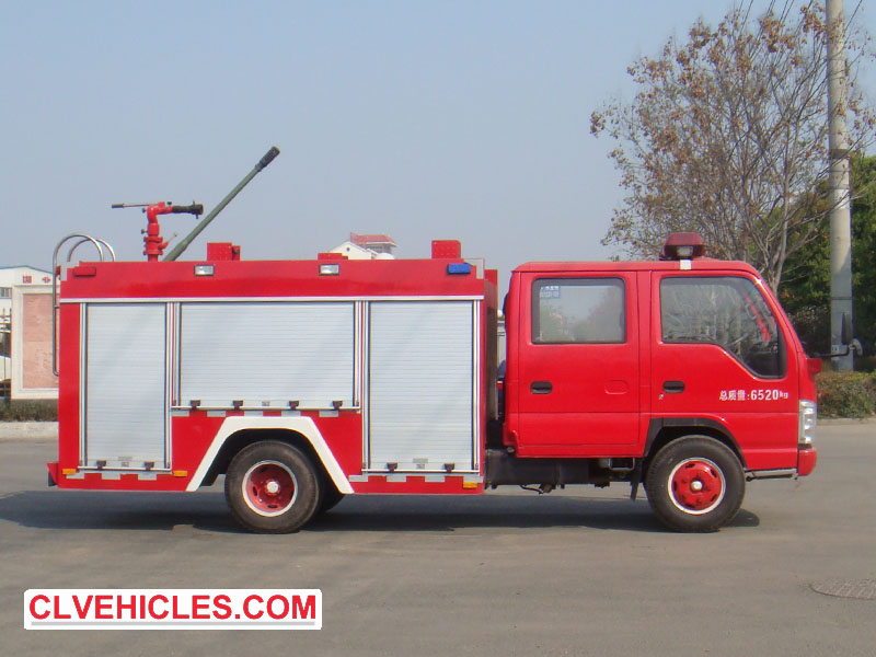 ISUZU ELF fire fighting truck