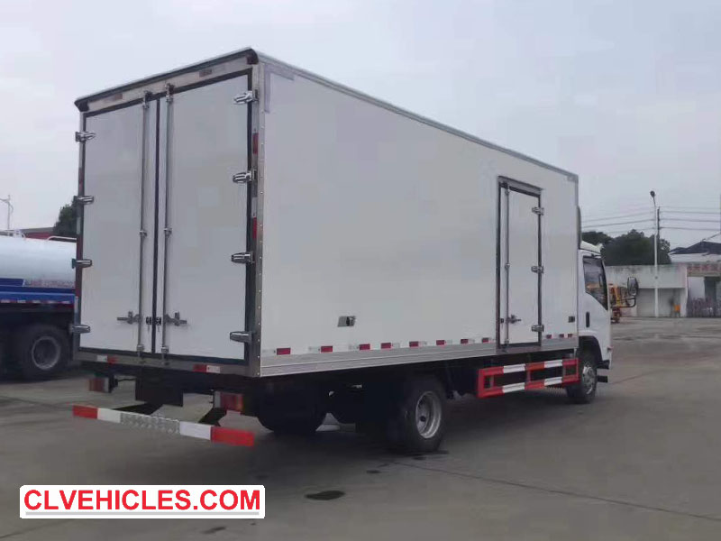 ISUZU elf refrigeration truck