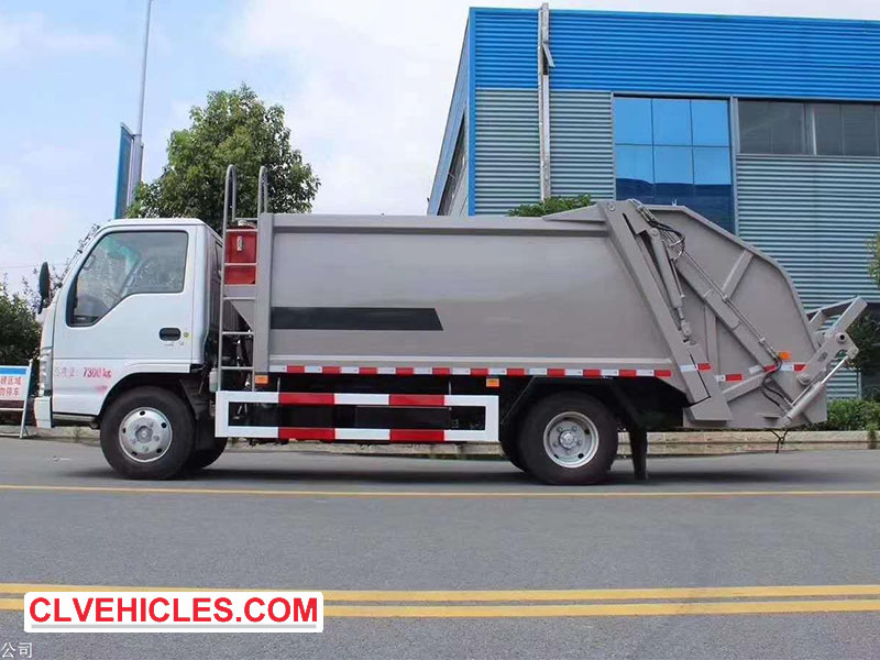 ISUZU compactor garbage truck